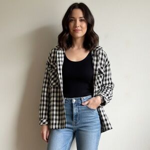 Simons Twik Sz S Black and White Checker metallic Oversized Shacket